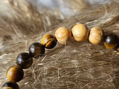 tigerauge kaufen als Energietalisman für Stärke und Fokus